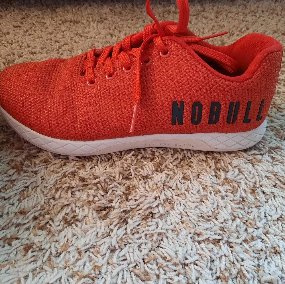 Womens No Bull size 8.5 super fabric gum trainers